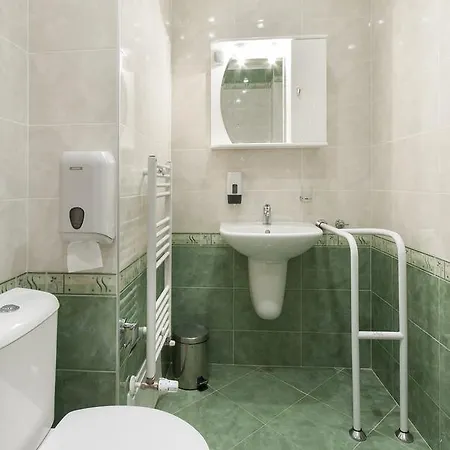 Chiirite فندق بلوفديف