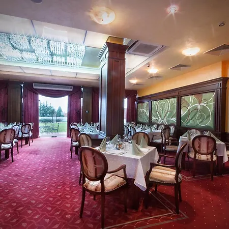 Chiirite Szálloda 3*